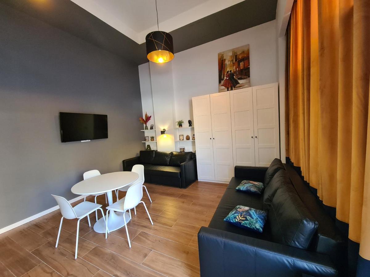 ולנסיה Hlius Brand New Apartments מראה חיצוני תמונה