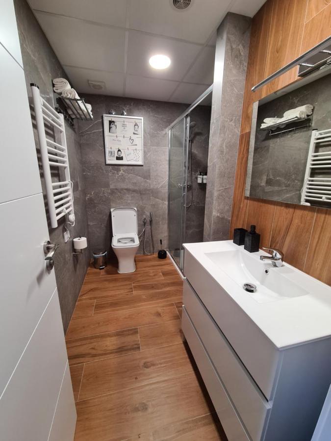 ולנסיה Hlius Brand New Apartments מראה חיצוני תמונה